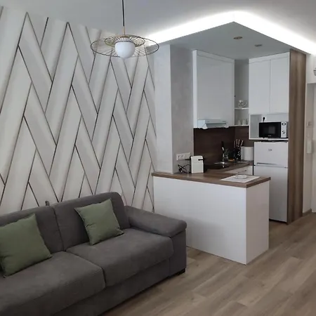 Apartament Dom Luxus Apartman *